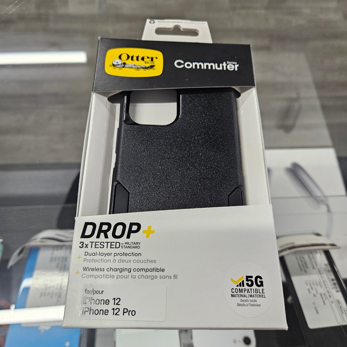 0.42744300 175494348240402177